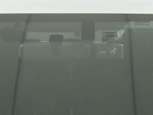 プリウス Ｅ　パワーウインドウ　キーレス　スマートＫ　盗難防止システム　１オーナー　ダブルエアバック　ＥＴＣ装備　パワーステアリング　オートエアコン　メモリーナビ　ＡＢＳ　エアバック　ＬＥＤヘッドランプ　ドラレコ（27枚目）