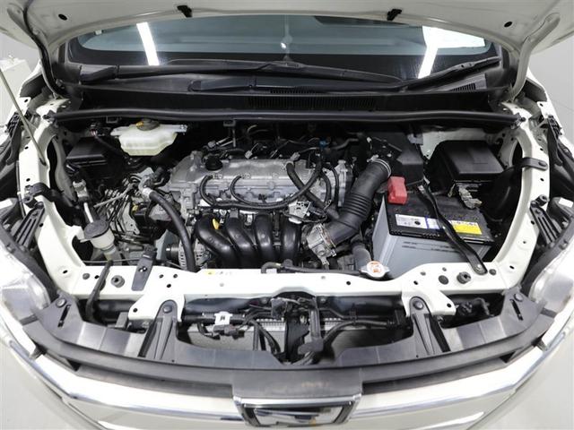 ノア Ｘ　イモビライザー　アイドリングストッ　ＤＶＤ再生可　ＡＵＸ　デュアルエアコン　ワンオーナー車　クルーズＣ　バックモニタ－　地デジＴＶ　ＬＥＤランプ　スマートキ　オートエアコン　ＥＳＣ　ナビ＆ＴＶ　３列（25枚目）