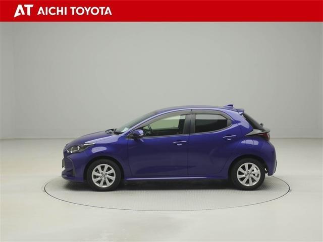 ヤリス ハイブリッドG アルミホイール サイドエアバッグ スマートキ ナビ Bモニター ドライブレコーダー ETC車載器 横滑り防止装置 クルコン セキュリティアラーム メディアプレイヤー接続 パワステ キーフリー DVD(3枚目)