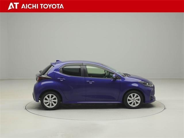 ヤリス ハイブリッドG アルミホイール サイドエアバッグ スマートキ ナビ Bモニター ドライブレコーダー ETC車載器 横滑り防止装置 クルコン セキュリティアラーム メディアプレイヤー接続 パワステ キーフリー DVD(7枚目)