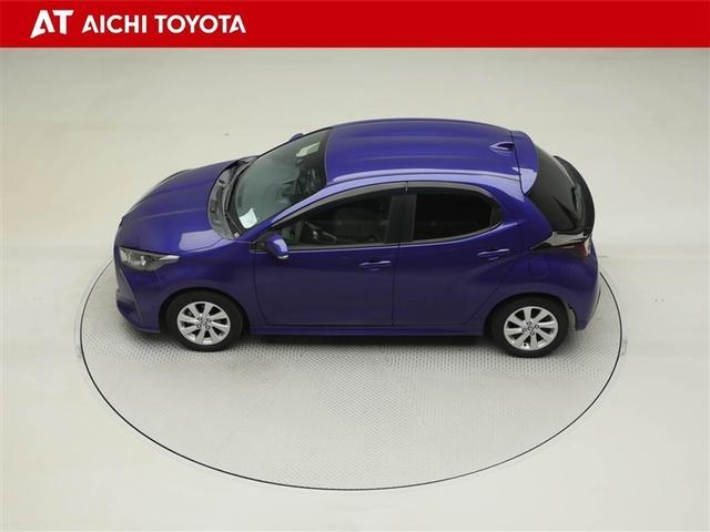 ヤリス ハイブリッドG アルミホイール サイドエアバッグ スマートキ ナビ Bモニター ドライブレコーダー ETC車載器 横滑り防止装置 クルコン セキュリティアラーム メディアプレイヤー接続 パワステ キーフリー DVD(11枚目)