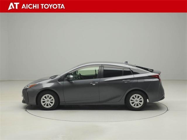 プリウス Ｓ　１００Ｖ　ＤＶＤ再生機能　ＥＳＣ　スマートキ－　地デジ　メモリーナビゲーション　ＬＥＤヘッドライト　ＥＴＣ車載器　フルオートエアコン　クルーズコントロール　エアバッグ　イモビ　パワーウインドウ　ＰＳ（3枚目）