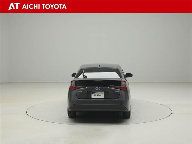 プリウス Ｓ　１００Ｖ　ＤＶＤ再生機能　ＥＳＣ　スマートキ－　地デジ　メモリーナビゲーション　ＬＥＤヘッドライト　ＥＴＣ車載器　フルオートエアコン　クルーズコントロール　エアバッグ　イモビ　パワーウインドウ　ＰＳ（5枚目）