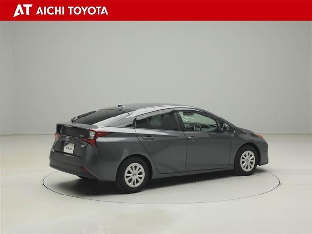 プリウス Ｓ　１００Ｖ　ＤＶＤ再生機能　ＥＳＣ　スマートキ－　地デジ　メモリーナビゲーション　ＬＥＤヘッドライト　ＥＴＣ車載器　フルオートエアコン　クルーズコントロール　エアバッグ　イモビ　パワーウインドウ　ＰＳ（6枚目）