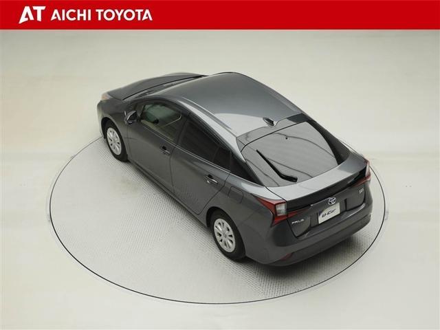 プリウス Ｓ　１００Ｖ　ＤＶＤ再生機能　ＥＳＣ　スマートキ－　地デジ　メモリーナビゲーション　ＬＥＤヘッドライト　ＥＴＣ車載器　フルオートエアコン　クルーズコントロール　エアバッグ　イモビ　パワーウインドウ　ＰＳ（12枚目）