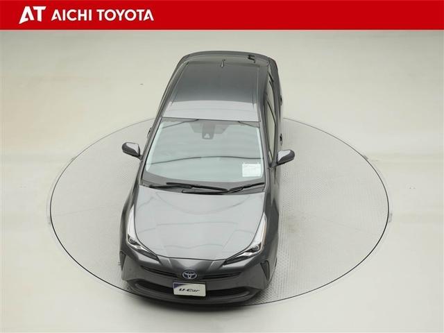 プリウス Ｓ　１００Ｖ　ＤＶＤ再生機能　ＥＳＣ　スマートキ－　地デジ　メモリーナビゲーション　ＬＥＤヘッドライト　ＥＴＣ車載器　フルオートエアコン　クルーズコントロール　エアバッグ　イモビ　パワーウインドウ　ＰＳ（17枚目）