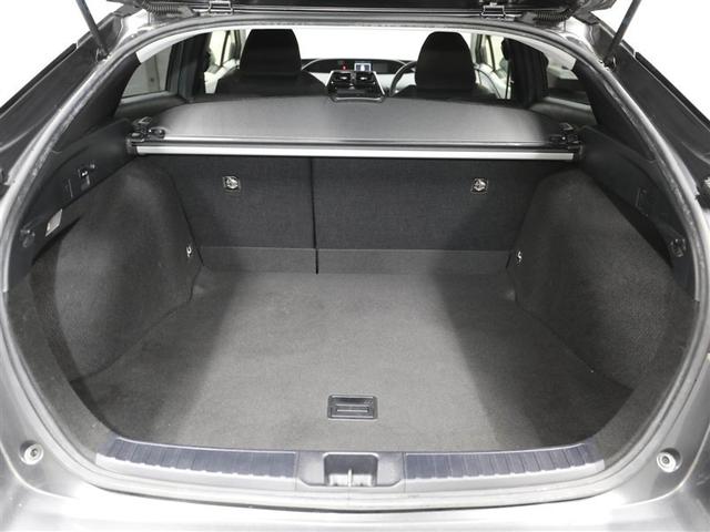 プリウス Ｓ　１００Ｖ　ＤＶＤ再生機能　ＥＳＣ　スマートキ－　地デジ　メモリーナビゲーション　ＬＥＤヘッドライト　ＥＴＣ車載器　フルオートエアコン　クルーズコントロール　エアバッグ　イモビ　パワーウインドウ　ＰＳ（21枚目）