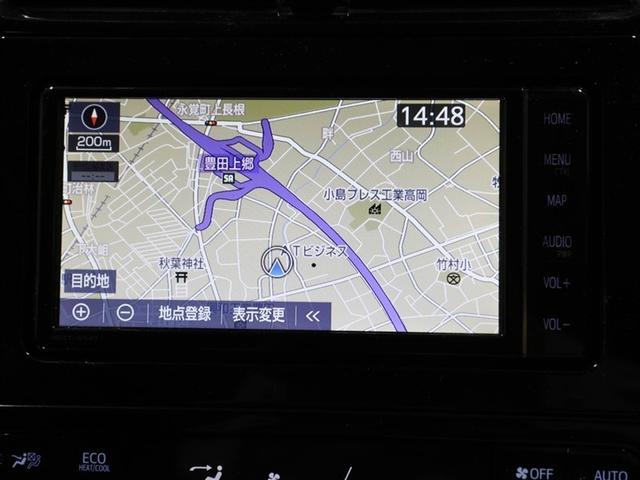 プリウス Ｓ　１００Ｖ　ＤＶＤ再生機能　ＥＳＣ　スマートキ－　地デジ　メモリーナビゲーション　ＬＥＤヘッドライト　ＥＴＣ車載器　フルオートエアコン　クルーズコントロール　エアバッグ　イモビ　パワーウインドウ　ＰＳ（22枚目）