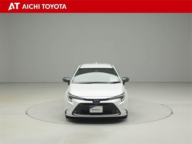 カローラツーリング ハイブリッド　ダブルバイビー　ＴＳＳ　バックガイドモニター　ＴＶ　クルコン　キーレス　横滑り防止機能　助手席エアバッグ　ＬＥＤ　１オーナー　エアバッグ　盗難防止装置　地デジ　４ＷＤ　ミュージックプレイヤー接続可　ドラレコ　ＥＴＣ（9枚目）