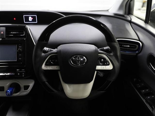 プリウス Ｓツーリングセレクション　レーダーブレーキサポート　フルオートエアコン　デュアルエアバック　バックモニタ－　ＡＷ　イモビ　ＥＳＣ　パワーウインド　スマキ－　ＥＴＣ車載器　サイドエアバック　フルセグ地デジＴＶ　ＤＶＤ再生可能（24枚目）