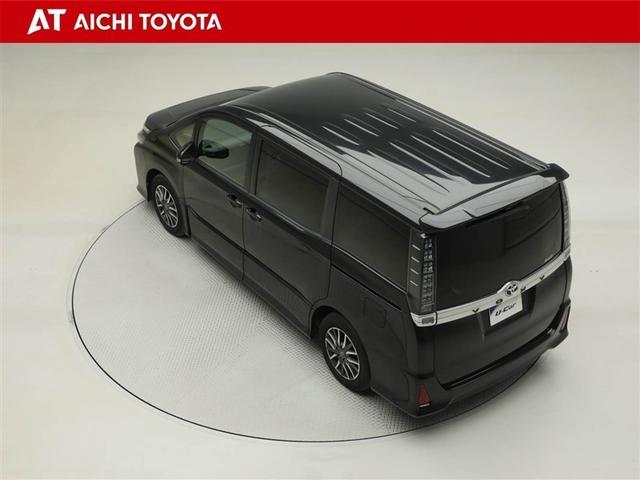 ヴォクシー ＺＳ　両電動スライドドア　地デジ　盗難防止システム　オートエアコン　ダブルエアバッグ　ＤＶＤ再生可　ＥＴＣ　ＬＥＤヘッドライト　キーレスエントリー　メモリーナビ　ナビＴＶ　ＡＵＸ　３列シート　横滑り防止（12枚目）