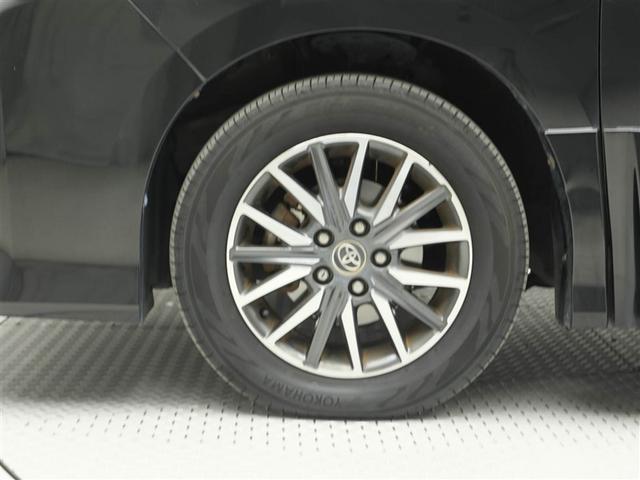 ヴォクシー ＺＳ　両電動スライドドア　地デジ　盗難防止システム　オートエアコン　ダブルエアバッグ　ＤＶＤ再生可　ＥＴＣ　ＬＥＤヘッドライト　キーレスエントリー　メモリーナビ　ナビＴＶ　ＡＵＸ　３列シート　横滑り防止（28枚目）