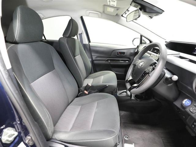 アクア Ｓスタイルブラック　ＡＵＸ端子　バックモニタ－　地デジフルセグ　ナビＴＶ　イモビライザー　ＬＥＤライト　スマートキープッシュスタート　１オーナー　ＥＴＣ付き　Ｗエアバッグ　キーフリ　メモリーナビゲーション　ドラレコ付き（19枚目）