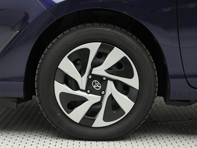 アクア Ｓスタイルブラック　ＡＵＸ端子　バックモニタ－　地デジフルセグ　ナビＴＶ　イモビライザー　ＬＥＤライト　スマートキープッシュスタート　１オーナー　ＥＴＣ付き　Ｗエアバッグ　キーフリ　メモリーナビゲーション　ドラレコ付き（30枚目）