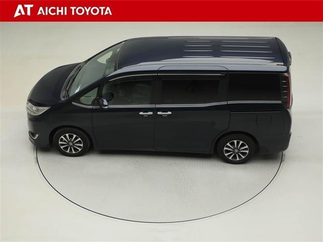 エスクァイア ハイブリッドＧｉ　プレミアムパッケージ　地上デジタル　衝突被害軽減　ＬＥＤライト　１オナ　Ｂカメラ　クルコン　スマートキー　メモリナビ　ナビ＆ＴＶ　キーレス　盗難防止装置　ＤＶＤ再生　ＡＢＳ　３列シート　ＥＴＣ　アルミ　オートエアコン（11枚目）