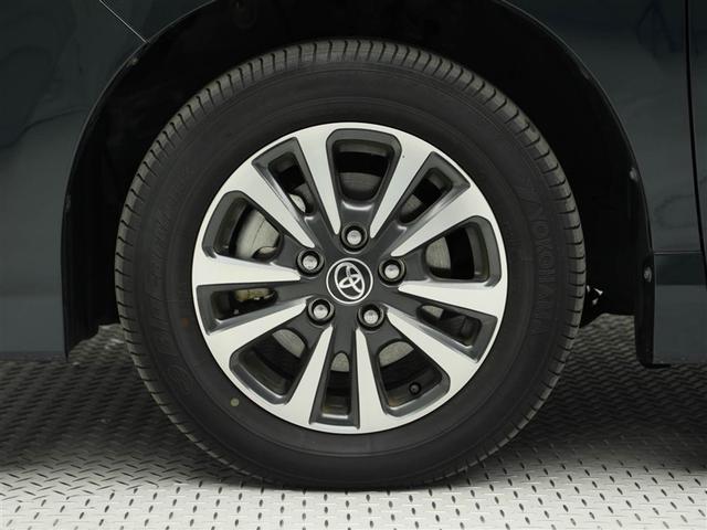 エスクァイア ハイブリッドＧｉ　プレミアムパッケージ　地上デジタル　衝突被害軽減　ＬＥＤライト　１オナ　Ｂカメラ　クルコン　スマートキー　メモリナビ　ナビ＆ＴＶ　キーレス　盗難防止装置　ＤＶＤ再生　ＡＢＳ　３列シート　ＥＴＣ　アルミ　オートエアコン（31枚目）