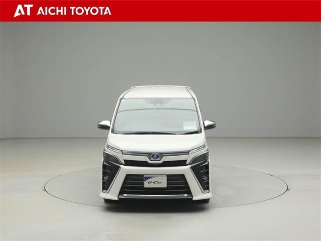 ヴォクシー ハイブリッドＺＳ　煌　ＥＴＣ車載器　ＰＣＳ　オートクルーズ　１オナ　アルミホイール　フルＴＶ　スマキー　ＬＥＤヘッドライト　パワーウィンドウ　横滑り防止装置　エアコン　ナビＴＶ　デュアルエアコン　イモビライザー　キーフリー（9枚目）