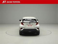 ハイブリッド車を買うならトヨタの『ＴＯＹＯＴＡ認定中古車』！保証は、初度登録年月より起算して１０年間、累計走行距離２０万キロ迄。更に、ロングラン保証が１年付で安心安全です♪ 5