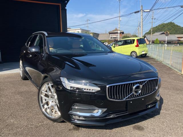 V90 T6AWDインスクリプション/Bowers&Wilkins/パワーバックドア/ETC/全方位カメラ&Bカメラ/ローダウン/サンルーフ/マッサージ機能/ナッパレザー/シートヒーター/ベンチレーション(3枚目)