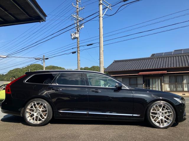 V90 T6AWDインスクリプション/Bowers&Wilkins/パワーバックドア/ETC/全方位カメラ&Bカメラ/ローダウン/サンルーフ/マッサージ機能/ナッパレザー/シートヒーター/ベンチレーション(7枚目)