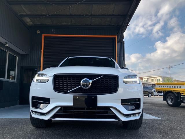 ＸＣ９０ Ｂ６　ＡＷＤ　Ｒデザイン　Ｂ６／ＡＷＤ／Ｒデザイン／電子制御エアサスペンション／ＦＯＵＲ－Ｃ／シートヒーター／パワーシート／パワーバックドア／３６０°ビューカメラ／バックカメラ／電動パノラマサンルーフ／ＥＴＣ／レザーシート（10枚目）
