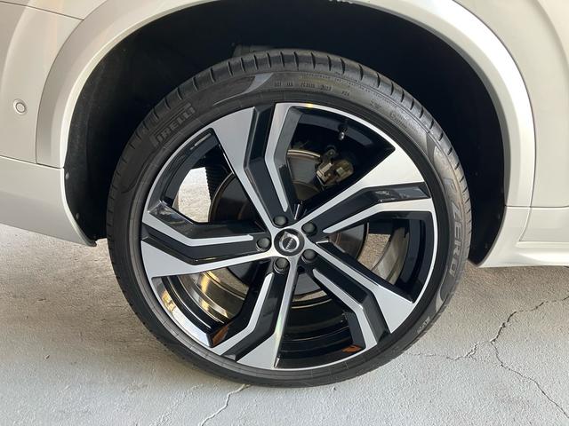 ＸＣ９０ Ｂ６　ＡＷＤ　Ｒデザイン　Ｂ６／ＡＷＤ／Ｒデザイン／電子制御エアサスペンション／ＦＯＵＲ－Ｃ／シートヒーター／パワーシート／パワーバックドア／３６０°ビューカメラ／バックカメラ／電動パノラマサンルーフ／ＥＴＣ／レザーシート（15枚目）