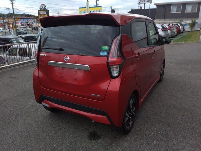 デイズ ハイウェイスター　Ｘ　衝突被害軽減システム／クリアランスソナー／９インチ純正ナビ／ＴＶ／Ｂｌｕｅｔｏｏｔｈ／ＤＶＤ／オートライト／ＬＥＤヘッドライト／アラウンドビューモニター／前後ドラレコ／ＥＴＣ／純正アルミ／オートマ（4枚目）