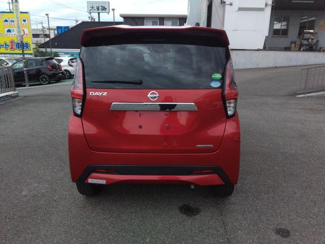 デイズ ハイウェイスター　Ｘ　衝突被害軽減システム／クリアランスソナー／９インチ純正ナビ／ＴＶ／Ｂｌｕｅｔｏｏｔｈ／ＤＶＤ／オートライト／ＬＥＤヘッドライト／アラウンドビューモニター／前後ドラレコ／ＥＴＣ／純正アルミ／オートマ（5枚目）