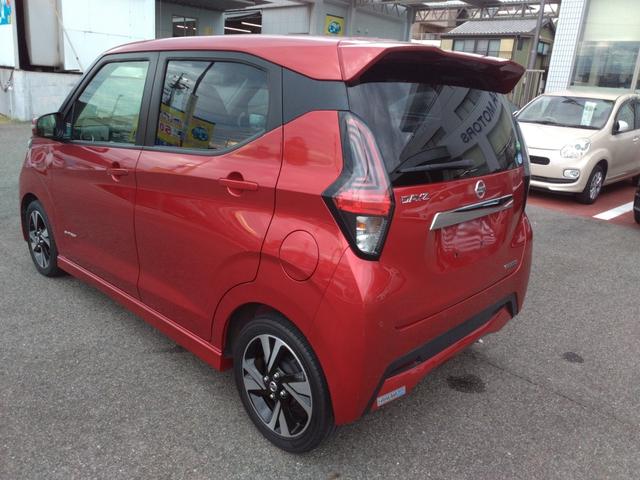 デイズ ハイウェイスター　Ｘ　衝突被害軽減システム／クリアランスソナー／９インチ純正ナビ／ＴＶ／Ｂｌｕｅｔｏｏｔｈ／ＤＶＤ／オートライト／ＬＥＤヘッドライト／アラウンドビューモニター／前後ドラレコ／ＥＴＣ／純正アルミ／オートマ（6枚目）