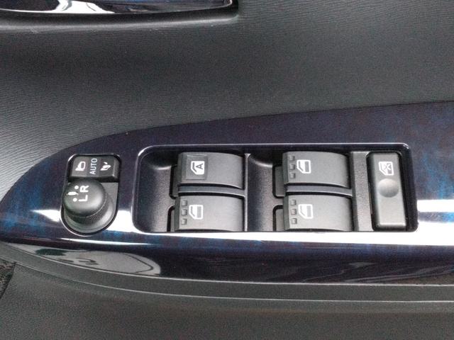 タント カスタムＸ　トップエディションＳＡＩＩ　衝突被害軽減装置／先進装置スイッチ／オートエアコン／オートライト／ナビ／ＴＶ／ラジオ／Ｂｌｕｅｔｏｏｔｈ／バックモニター／プッシュスタート／左側パワースライド／ＥＴＣ／ＬＥＤヘッドライト／オートマ（34枚目）