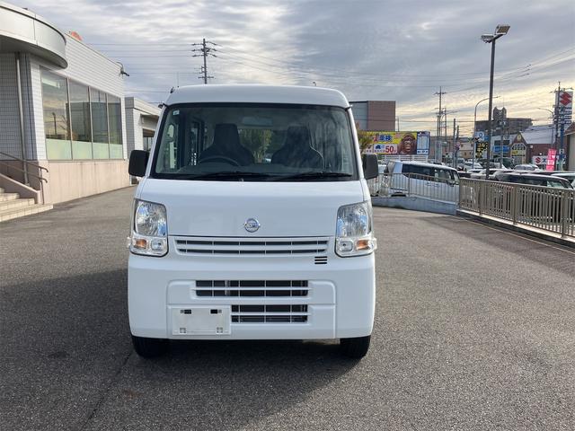 ＮＶ１００クリッパーバン ＤＸ　走行１４，２００キロ　キーレス付（2枚目）