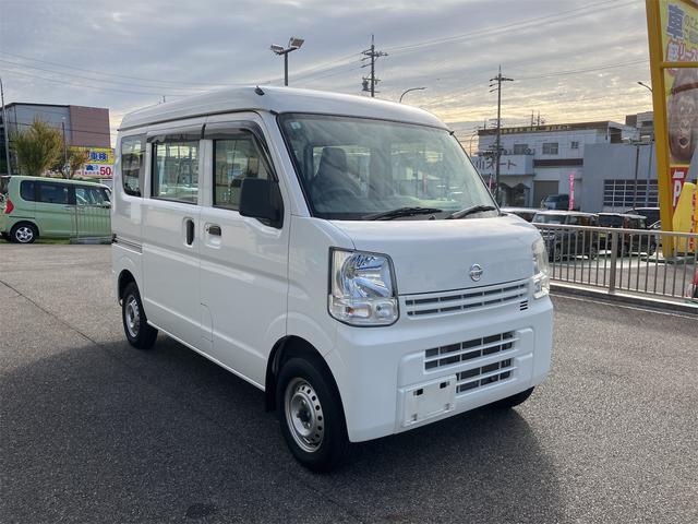 ＮＶ１００クリッパーバン ＤＸ　走行１４，２００キロ　キーレス付（3枚目）