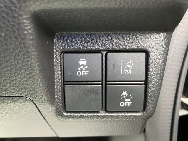 Ｎ－ＢＯＸカスタム Ｇ・Ｌホンダセンシング　衝突被害軽減システム　スマートエントリー　プッシュスタート　ステリモ　クルコン　オートライト　オートエアコン　片側電動スライド　ＬＥＤヘッド　バックモニター　後方ソナー　サイドエアバック　ＥＴＣ（32枚目）