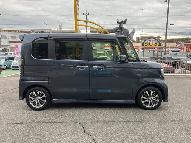 Ｎ－ＢＯＸカスタム Ｌ　衝突軽減システム　スマートエントリー　両側パワースライド　オートライト　バックモニター　オートエアコン　ＬＥＤヘッドライト　ステリモ　クルコン　純正ナビ　フルセグＴＶ　ドラレコ　Ｂｌｕｅｔｏｏｔｈ（4枚目）