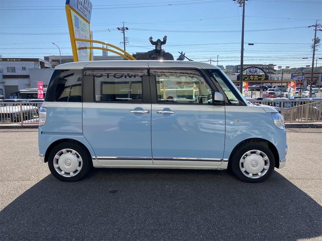 ムーヴキャンバス Ｘリミテッドメイクアップ　ＳＡＩＩＩ　衝突被害軽減システム　スマートエントリー　オートエアコン　オートライト　純正ナビＴＶ　バックモニター　ステリモ　両側電動スライド　プッシュスタート　ＥＴＣ　ＣＤ・ＤＶＤ・ｂｌｕｅｔｏｏｔｈ（4枚目）