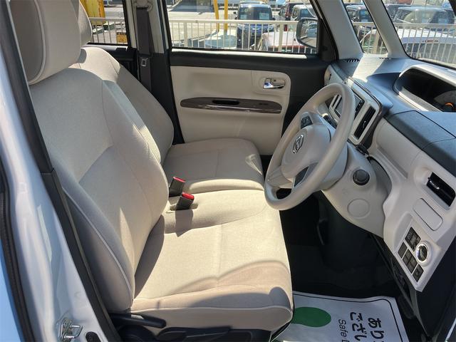 ムーヴキャンバス Ｘリミテッドメイクアップ　ＳＡＩＩＩ　衝突被害軽減システム　スマートエントリー　オートエアコン　オートライト　純正ナビＴＶ　バックモニター　ステリモ　両側電動スライド　プッシュスタート　ＥＴＣ　ＣＤ・ＤＶＤ・ｂｌｕｅｔｏｏｔｈ（13枚目）