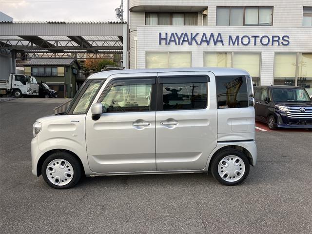 スペーシア ハイブリッドＸ　両側パワースライド　シートヒーター　オートライト　プッシュスタート　スマートキー　サーキュレーター　純正ナビ　ＴＶ　ＦＭ／ＡＭ　ＣＤ／ＤＶＤ　Ｂｌｕｅｔｏｏｔｈ　　ＣＶＴ　オートマ（8枚目）