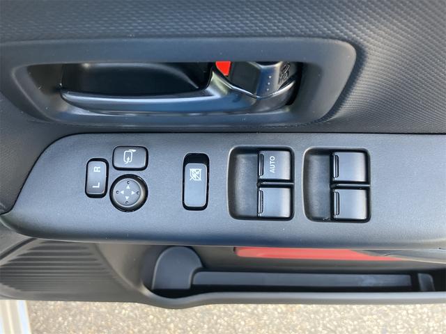 スペーシア ハイブリッドＸ　両側パワースライド　シートヒーター　オートライト　プッシュスタート　スマートキー　サーキュレーター　純正ナビ　ＴＶ　ＦＭ／ＡＭ　ＣＤ／ＤＶＤ　Ｂｌｕｅｔｏｏｔｈ　　ＣＶＴ　オートマ（29枚目）