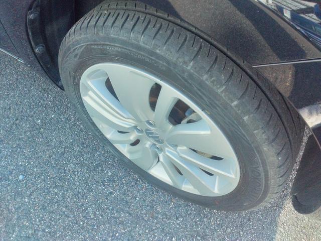 スイフト ＸＬ　衝突被害軽減システム　オートライト　シートヒーター　クルーズコントロール　フルセグナビ　Ｂｌｕｅｔｏｏｔｈ　ＣＤ／ＤＶＤ　バックモニター　ドライブレコーダー　ＥＴＣ２．０　純正アルミ　ＣＶＴ　オートマ（19枚目）