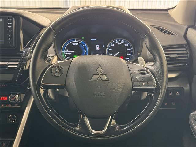 エクリプスクロスＰＨＥＶ Ｇ　レーダークルーズ　シートーヒーター　ＨＵＤ　パワーシート　バックカメラ　ＡＣ１５００Ｗ　クリアランスソナー　ＥＴＣ　ステアリングヒーター　ＵＳＢポート　ヘッドアップディスプレイ　電動パーキングブレーキ（13枚目）
