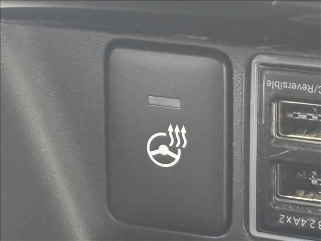 エクリプスクロスＰＨＥＶ Ｇ　レーダークルーズ　シートーヒーター　ＨＵＤ　パワーシート　バックカメラ　ＡＣ１５００Ｗ　クリアランスソナー　ＥＴＣ　ステアリングヒーター　ＵＳＢポート　ヘッドアップディスプレイ　電動パーキングブレーキ（16枚目）