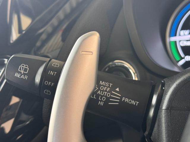 エクリプスクロスＰＨＥＶ Ｇ　レーダークルーズ　シートーヒーター　ＨＵＤ　パワーシート　バックカメラ　ＡＣ１５００Ｗ　クリアランスソナー　ＥＴＣ　ステアリングヒーター　ＵＳＢポート　ヘッドアップディスプレイ　電動パーキングブレーキ（45枚目）