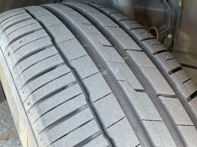 ＲＸ ＲＸ４５０ｈ　Ｆスポーツ　４ＷＤ　サンルーフ　黒革シート　３眼ＬＥＤヘッドライト　ＢＳＭ　レーダークルーズ　シートヒーター／クーラー　ステアリングヒーター　パワーバックドア　クリアランスソナー　パワーシート　純正２０インチＡＷ（26枚目）