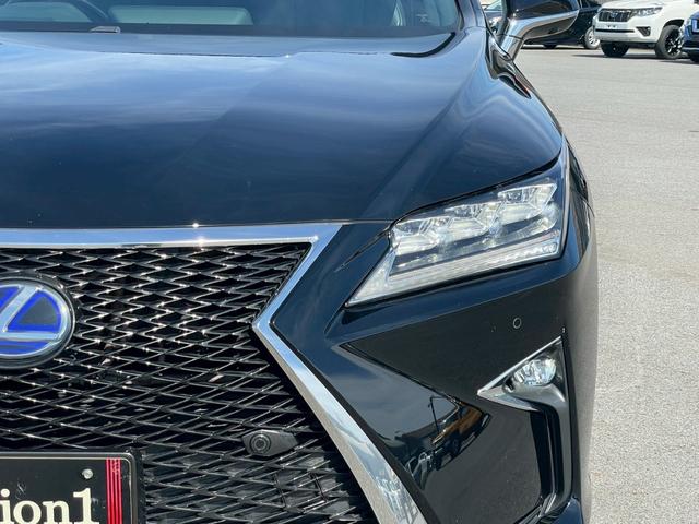 ＲＸ ＲＸ４５０ｈ　Ｆスポーツ　４ＷＤ　サンルーフ　黒革シート　３眼ＬＥＤヘッドライト　ＢＳＭ　レーダークルーズ　シートヒーター／クーラー　ステアリングヒーター　パワーバックドア　クリアランスソナー　パワーシート　純正２０インチＡＷ（32枚目）