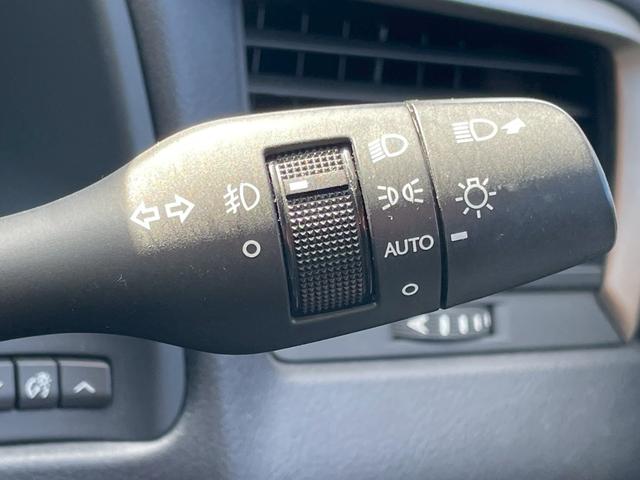 ＲＸ ＲＸ４５０ｈ　Ｆスポーツ　４ＷＤ　サンルーフ　黒革シート　３眼ＬＥＤヘッドライト　ＢＳＭ　レーダークルーズ　シートヒーター／クーラー　ステアリングヒーター　パワーバックドア　クリアランスソナー　パワーシート　純正２０インチＡＷ（55枚目）