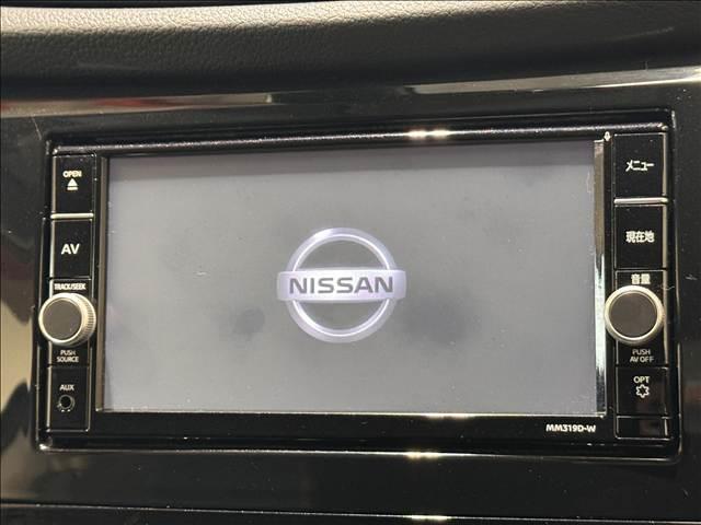 エクストレイル ２０Ｘｉ　プロパイロット　全周囲カメラ　電動トランク　衝突軽減　ＬＥＤヘッド　クリアランスソナー　ルーフレール　ＢＳＭ　電動パーキングブレーキ　インテリジェントルームミラー　カプロンシート　インテリジェントキー（3枚目）