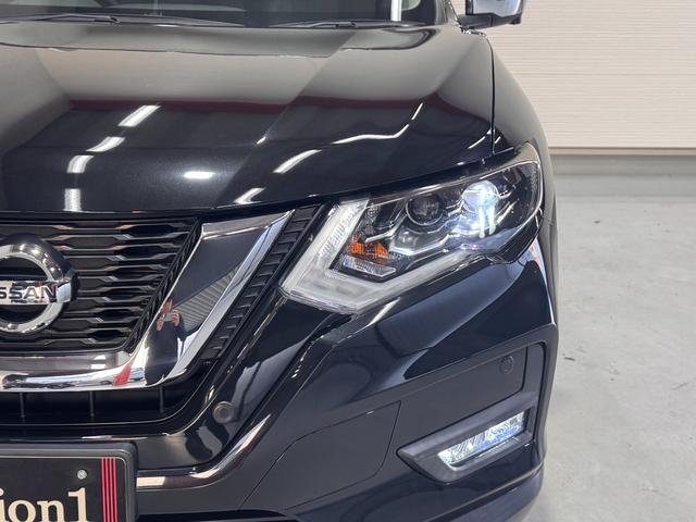 エクストレイル ２０Ｘｉ　プロパイロット　全周囲カメラ　電動トランク　衝突軽減　ＬＥＤヘッド　クリアランスソナー　ルーフレール　ＢＳＭ　電動パーキングブレーキ　インテリジェントルームミラー　カプロンシート　インテリジェントキー（29枚目）