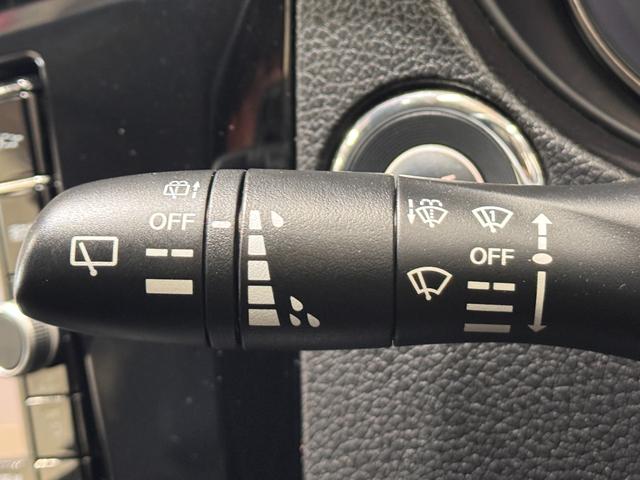 エクストレイル ２０Ｘｉ　プロパイロット　全周囲カメラ　電動トランク　衝突軽減　ＬＥＤヘッド　クリアランスソナー　ルーフレール　ＢＳＭ　電動パーキングブレーキ　インテリジェントルームミラー　カプロンシート　インテリジェントキー（55枚目）