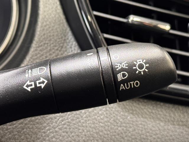 エクストレイル ２０Ｘｉ　プロパイロット　全周囲カメラ　電動トランク　衝突軽減　ＬＥＤヘッド　クリアランスソナー　ルーフレール　ＢＳＭ　電動パーキングブレーキ　インテリジェントルームミラー　カプロンシート　インテリジェントキー（56枚目）