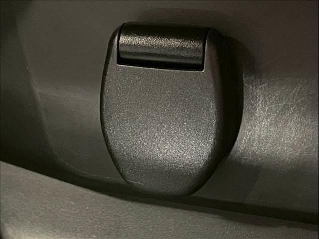 エクストレイル ２０Ｘ　エクストリーマーＸ　エマージェンシーブレーキ　パック　後席モニター　純正８型ナビ　シートヒーター　４ＷＤ　ダウンヒルアシスト　レーンキープ　クリアランスソナー　エマージェンシーブレーキ　フルセグ　アイドリングストップ　ＥＴＣ　ステリモ　オートエアコン（58枚目）